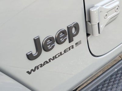 2023 Jeep Wrangler Sahara Altitude
