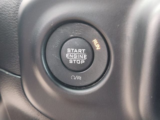 2023 Jeep Wrangler Sahara Altitude