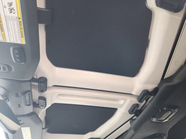 2023 Jeep Wrangler Sahara Altitude