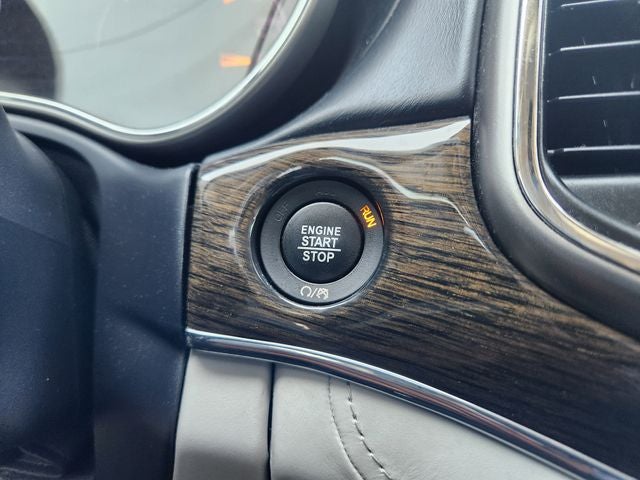 2017 Jeep Grand Cherokee Summit