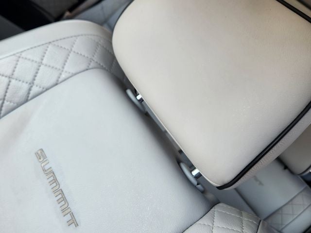 2017 Jeep Grand Cherokee Summit