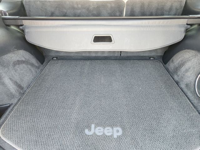 2017 Jeep Grand Cherokee Summit