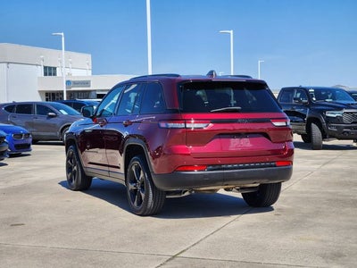 2025 Jeep Grand Cherokee Altitude
