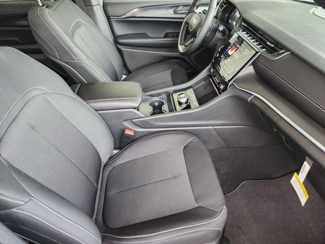 2026 Jeep Grand Cherokee Laredo X