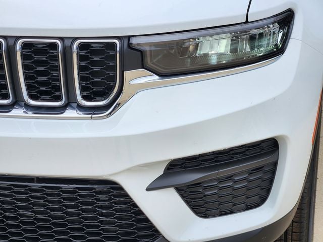 2026 Jeep Grand Cherokee Laredo X