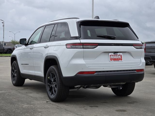 2026 Jeep Grand Cherokee Laredo