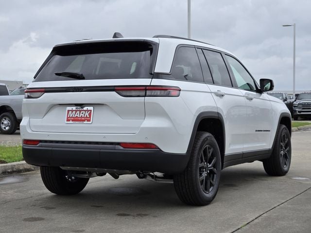 2026 Jeep Grand Cherokee Laredo