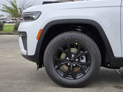 2026 Jeep Grand Cherokee Laredo