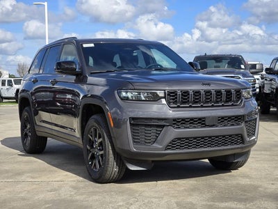 2026 Jeep Grand Cherokee Laredo
