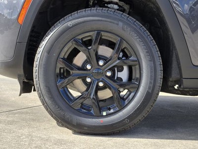 2026 Jeep Grand Cherokee Laredo