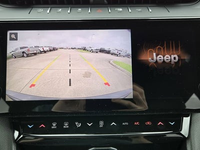 2026 Jeep Grand Cherokee Laredo