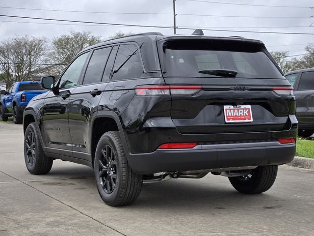 2026 Jeep Grand Cherokee Laredo