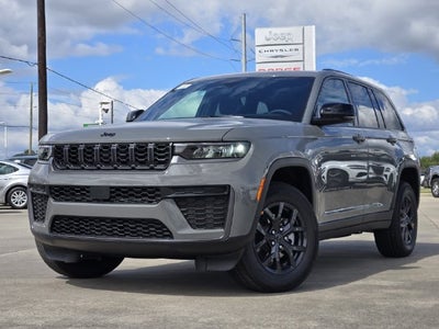 2027 Jeep Grand Cherokee Altitude