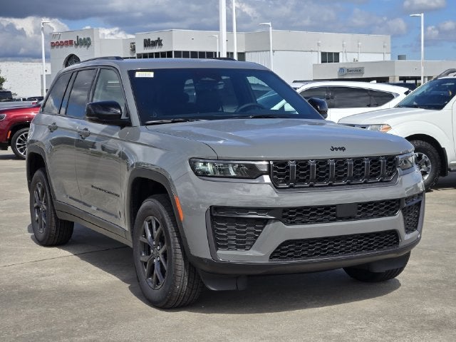 2027 Jeep Grand Cherokee Altitude