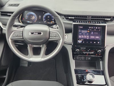 2025 Jeep Grand Cherokee Laredo X