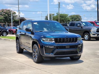 2026 Jeep Grand Cherokee Limited Reserve