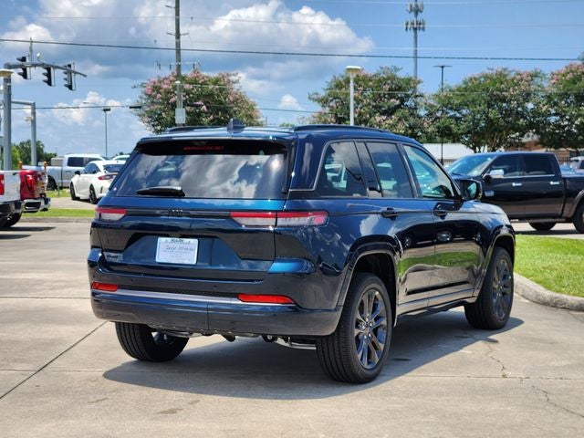 2026 Jeep Grand Cherokee Limited Reserve