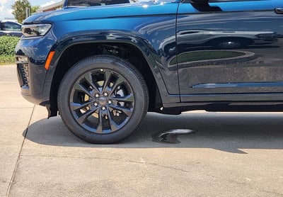2026 Jeep Grand Cherokee Limited Reserve