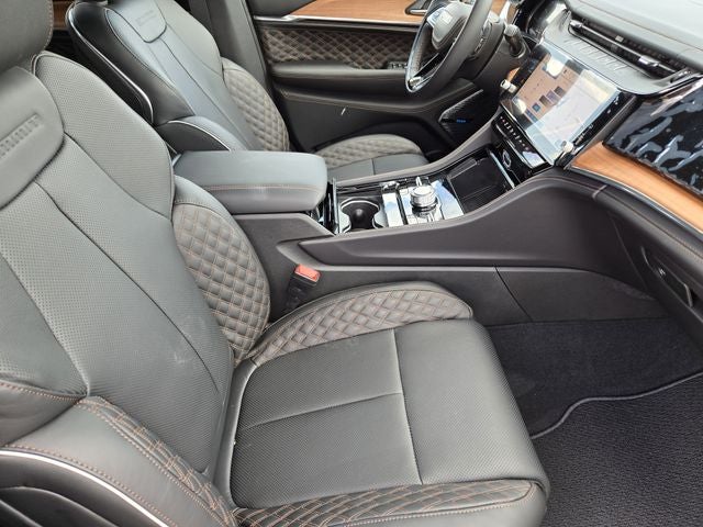 2026 Jeep Grand Cherokee Summit