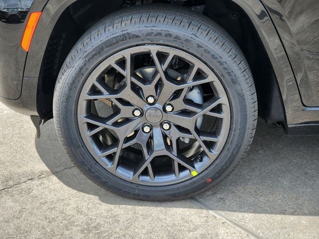 2026 Jeep Grand Cherokee Summit