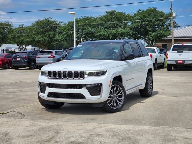 2026 Jeep Grand Cherokee Summit