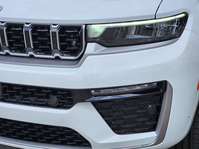 2026 Jeep Grand Cherokee Summit