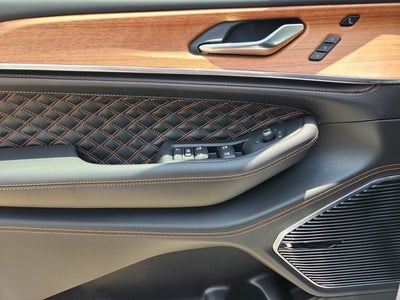 2026 Jeep Grand Cherokee Summit