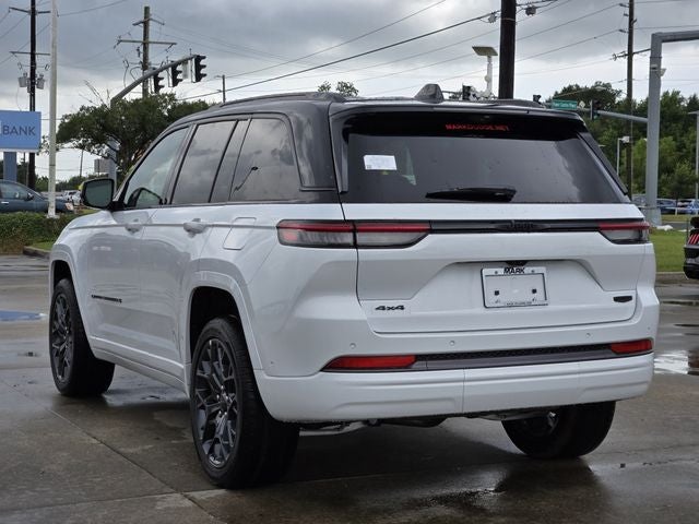 2026 Jeep Grand Cherokee Summit