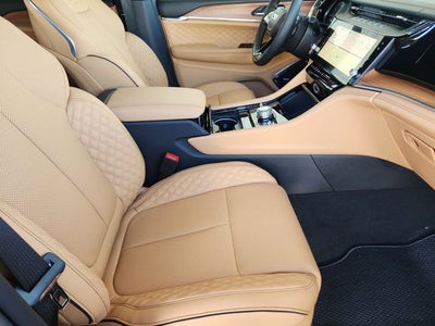 2026 Jeep Grand Cherokee Summit