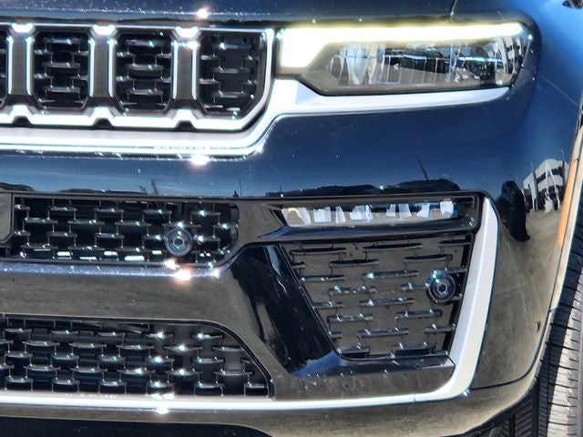 2026 Jeep Grand Cherokee Summit