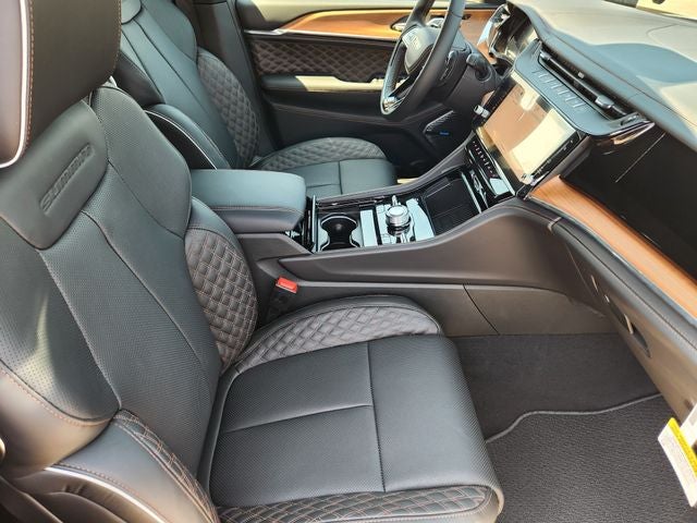 2026 Jeep Grand Cherokee Summit