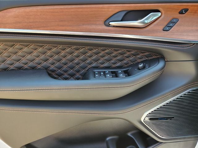 2026 Jeep Grand Cherokee Summit