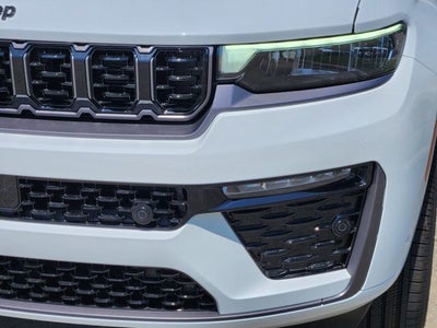 2026 Jeep Grand Cherokee Summit