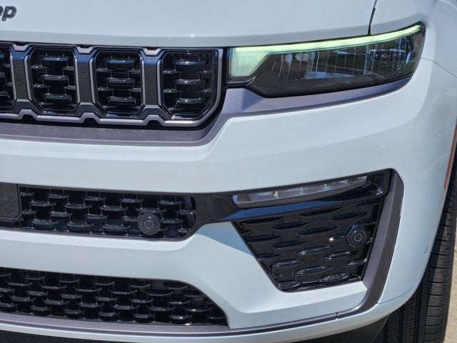 2026 Jeep Grand Cherokee Summit
