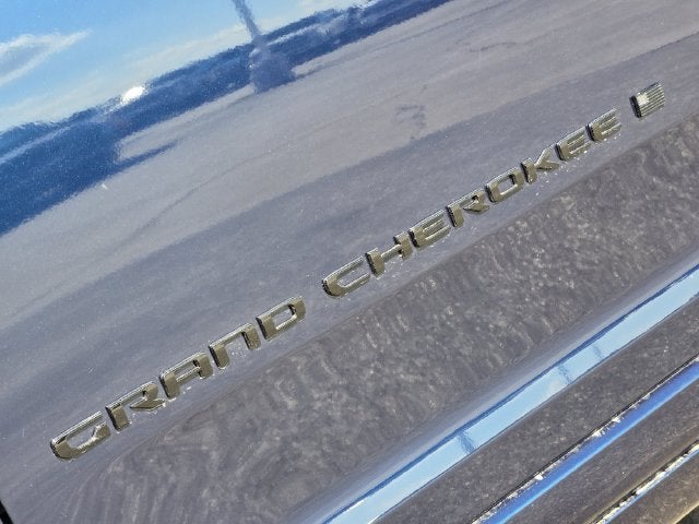 2027 Jeep Grand Cherokee Summit