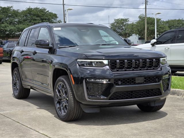 2026 Jeep Grand Cherokee Summit
