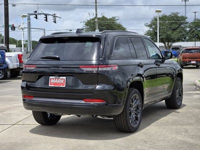 2026 Jeep Grand Cherokee Summit