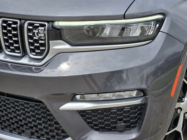 2022 Jeep Grand Cherokee Summit Reserve