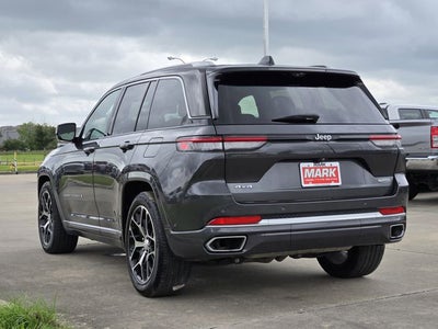 2022 Jeep Grand Cherokee Summit Reserve