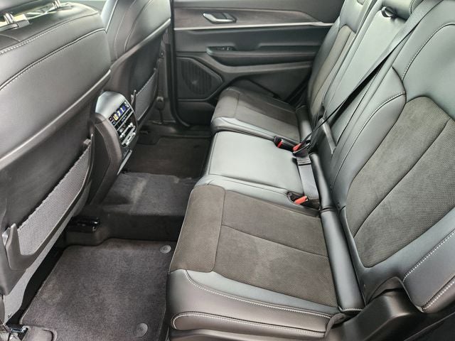 2026 Jeep Grand Cherokee L Altitude