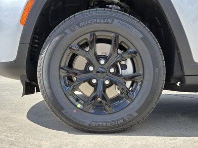 2026 Jeep Grand Cherokee L Laredo