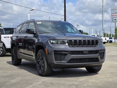2026 Jeep Grand Cherokee L Laredo