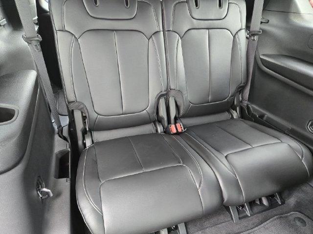 2027 Jeep Grand Cherokee L Limited