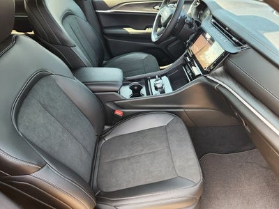 2026 Jeep Grand Cherokee L Altitude