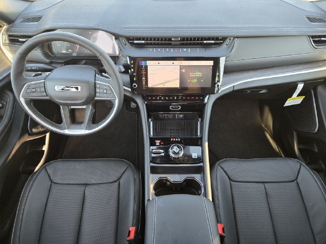 2027 Jeep Grand Cherokee L Limited Reserve