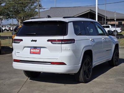 2027 Jeep Grand Cherokee L Limited Reserve