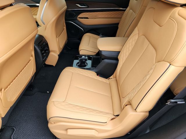 2025 Jeep Grand Cherokee L Summit