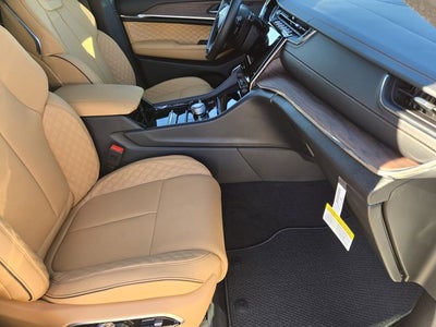 2025 Jeep Grand Cherokee L Summit