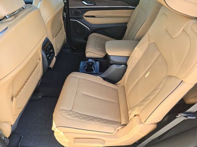 2025 Jeep Grand Cherokee L Summit