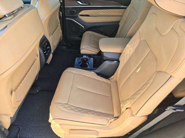 2025 Jeep Grand Cherokee L Summit